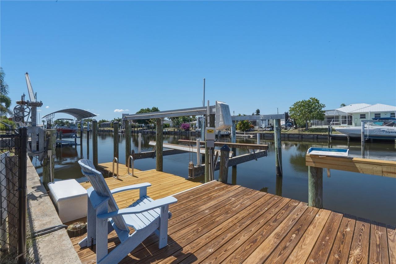 21277 Edgewater Dr., Port Charlotte, FL 33952