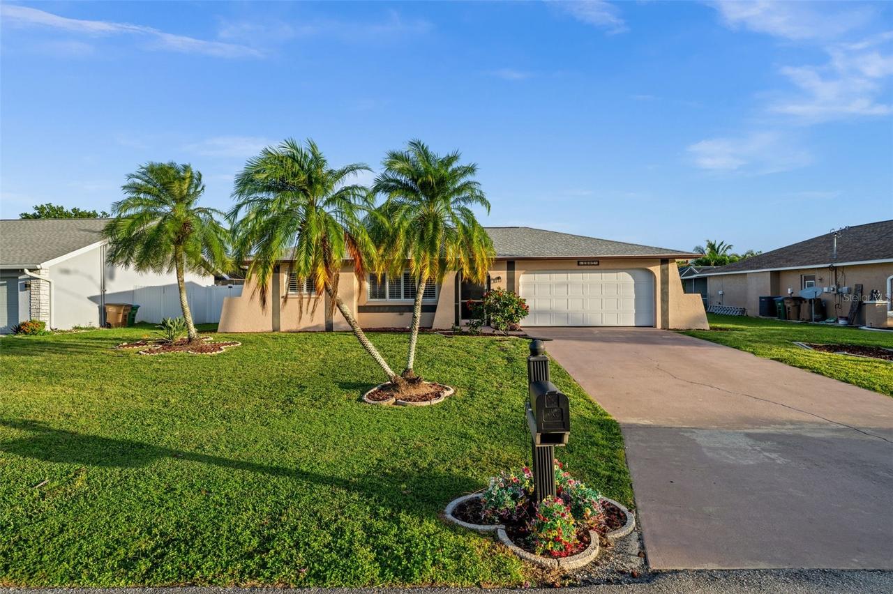 1907 SE 6th Ter., Cape Coral, FL 33990