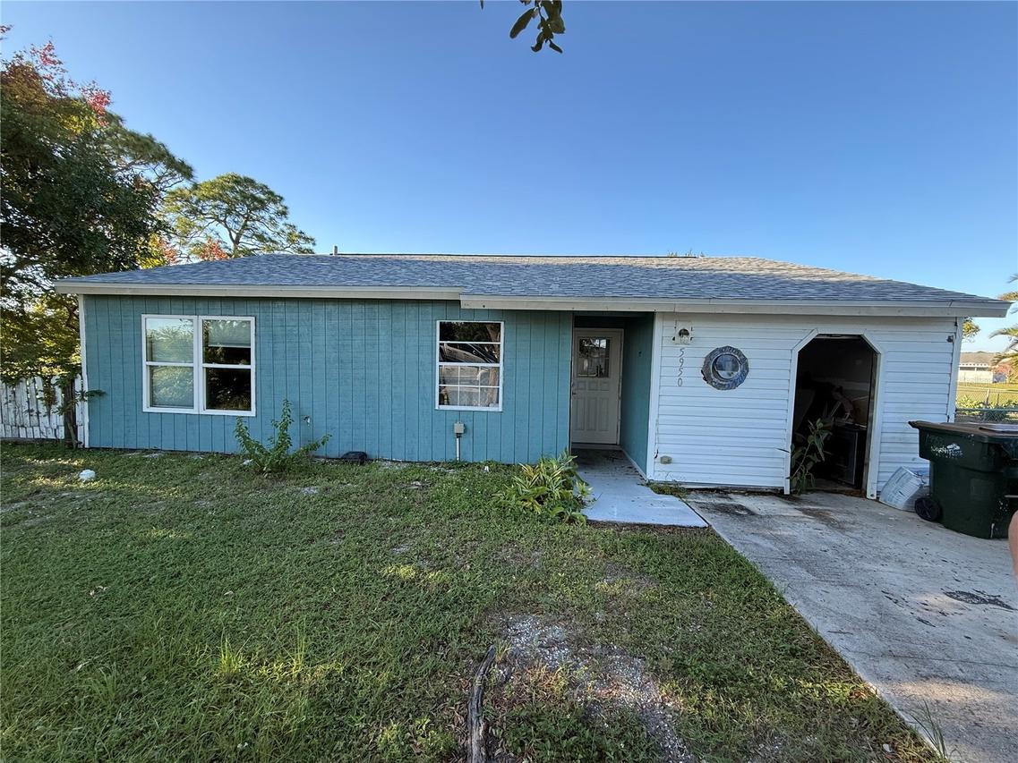5950 Spearman Cir., North Port, FL 34287
