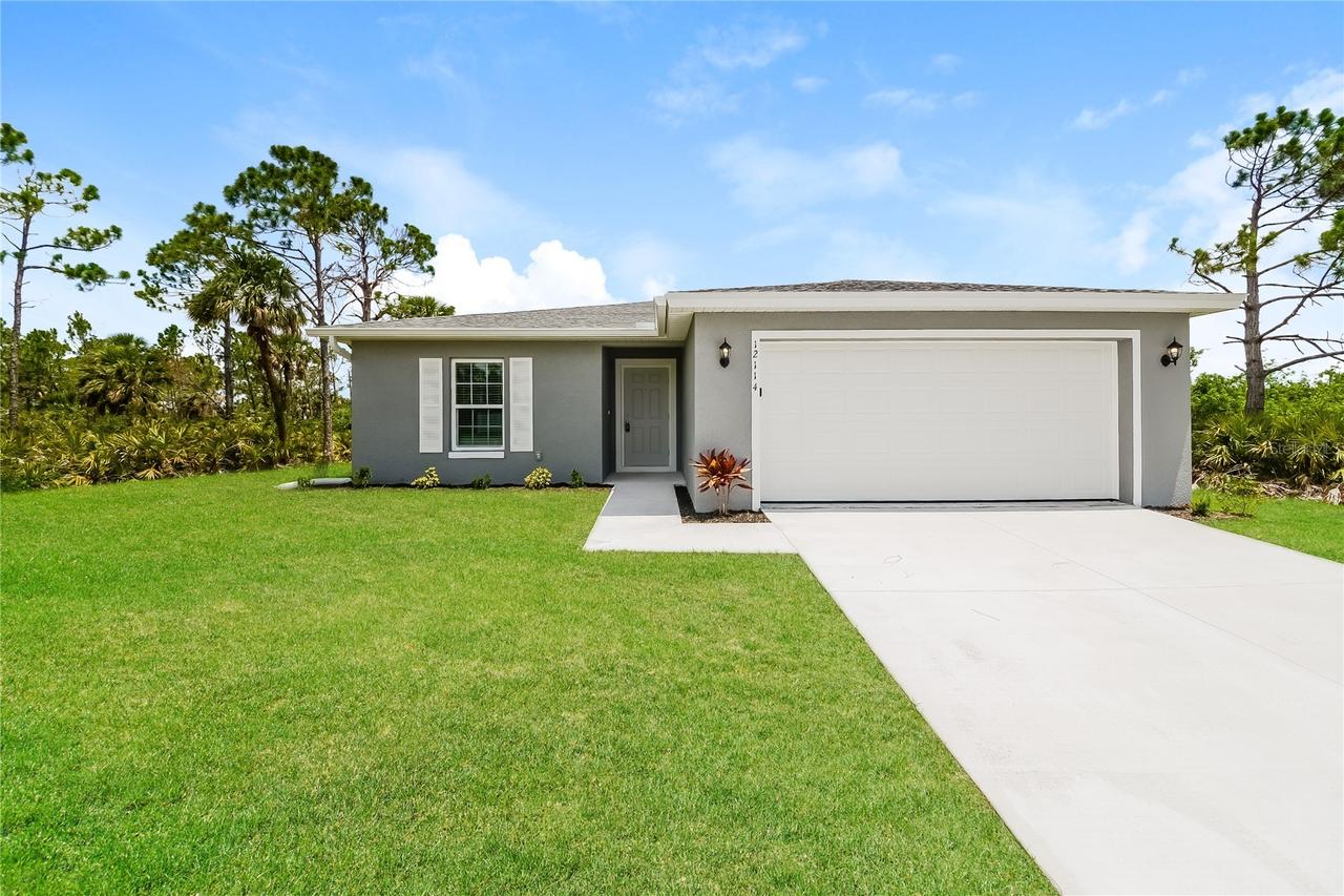 12114 Van Loon Ave., Port Charlotte, FL 33981