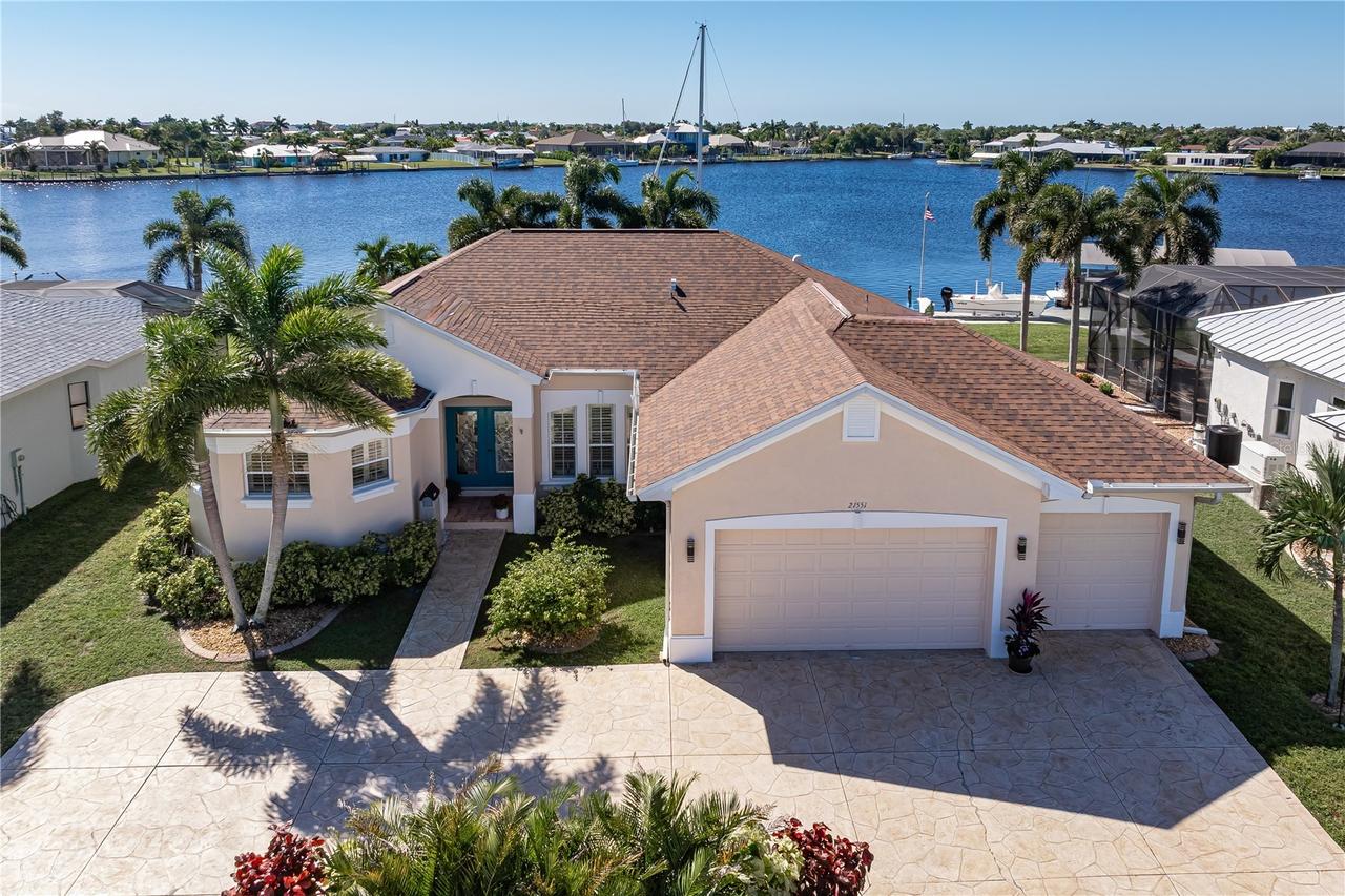 21551 Edgewater Dr., Port Charlotte, FL 33952
