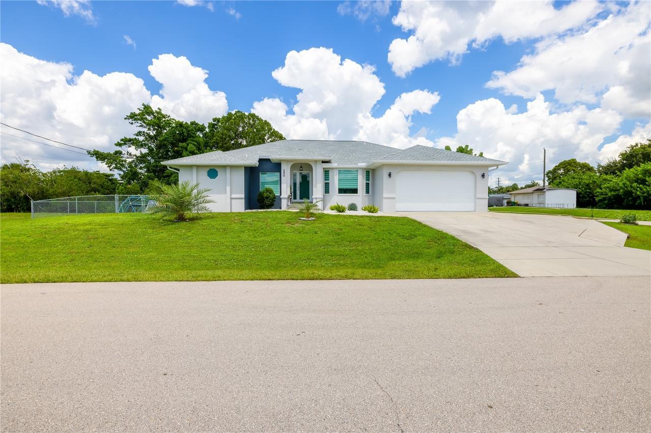 200 Dolphin Pkwy., Punta Gorda, FL 33950