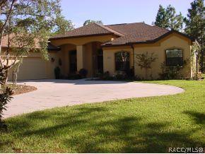 4267 N Dodge City, Beverly Hills, FL 34465