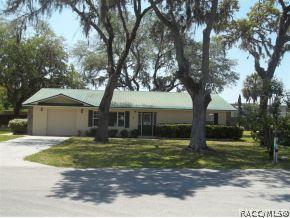 8 Palmetto, Inglis, FL 34449