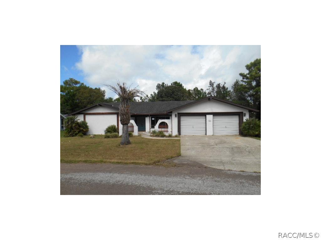 8 Sandpine Ct., Homosassa, FL 34446