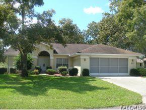 234 Pine St., Homosassa, FL 34446