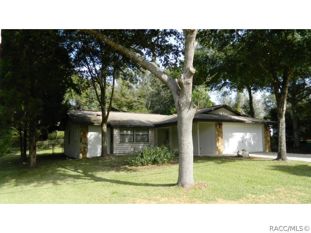 306 Cabot St., Inverness, FL 34452