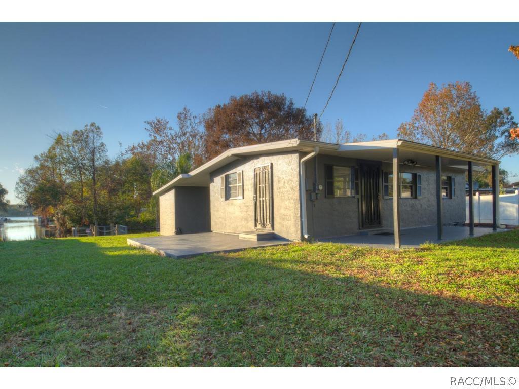 1110 S Shad Ter., Inverness, FL 34450