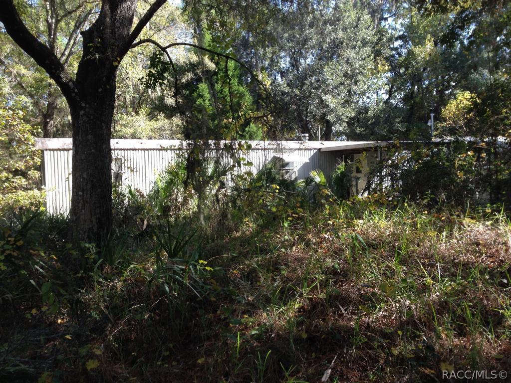 388 Vicki St., Inglis, FL 34449