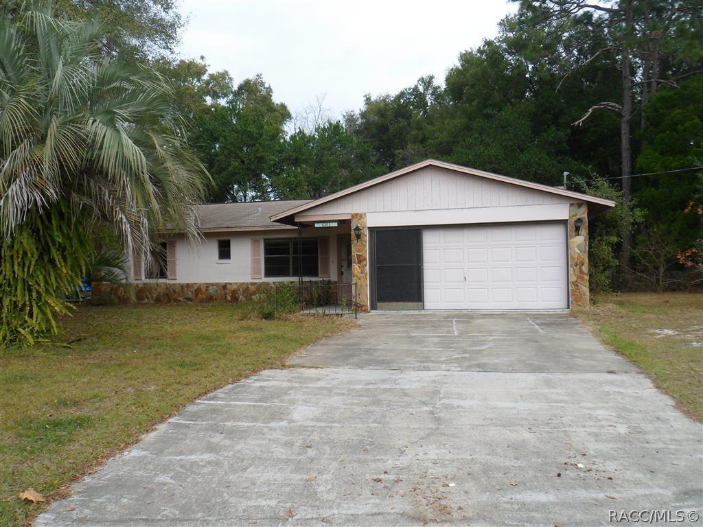 6303 E Gurley St., Inverness, FL 34452