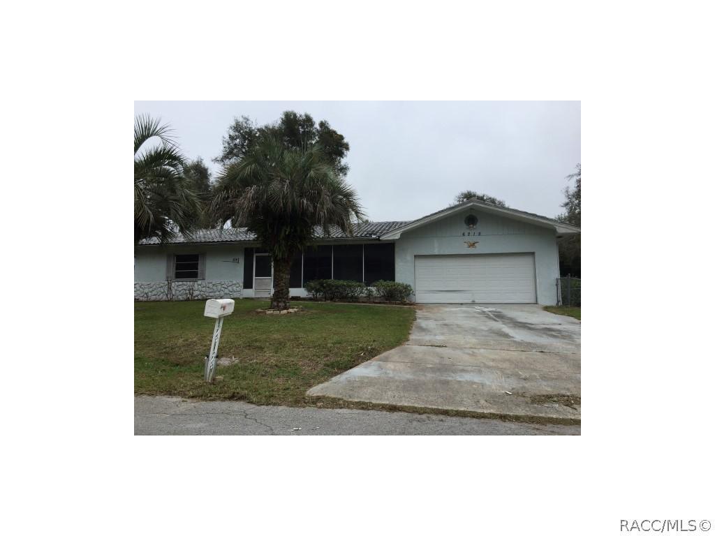 6215 E Plum St., Inverness, FL 34452
