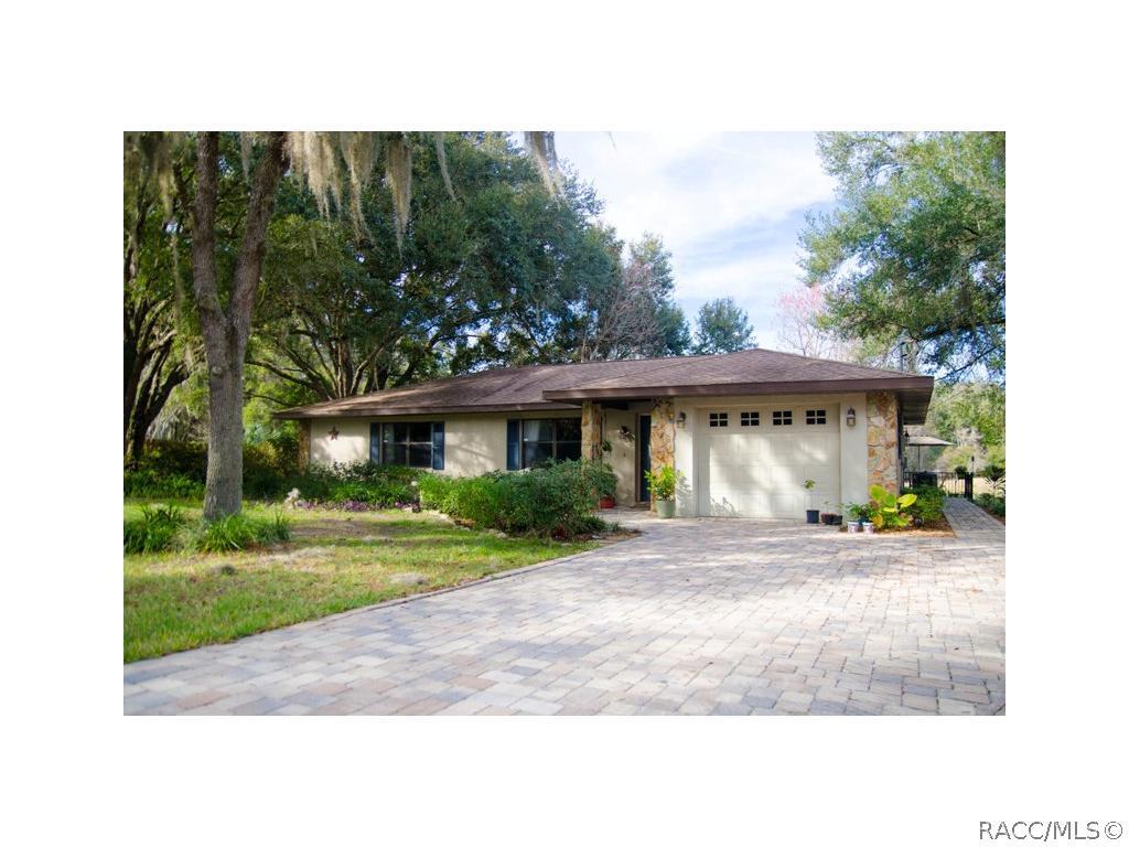 4005 E Gloria Dr., Hernando, FL 34442