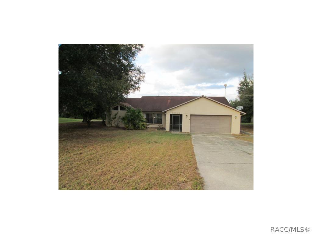 12091 Luxembourg Ct., Spring Hill, FL 34609