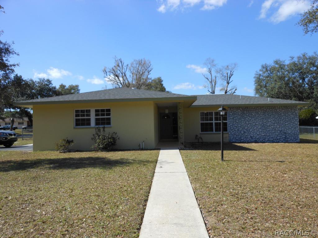 403 Camellia Ave., Inverness, FL 34452