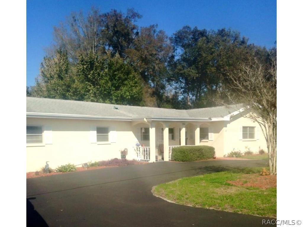 8911 E Sandpiper Dr., Inverness, FL 34450