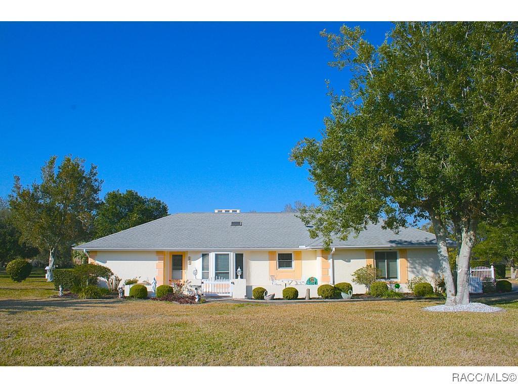 601 E Falconry Ct., Hernando, FL 34442