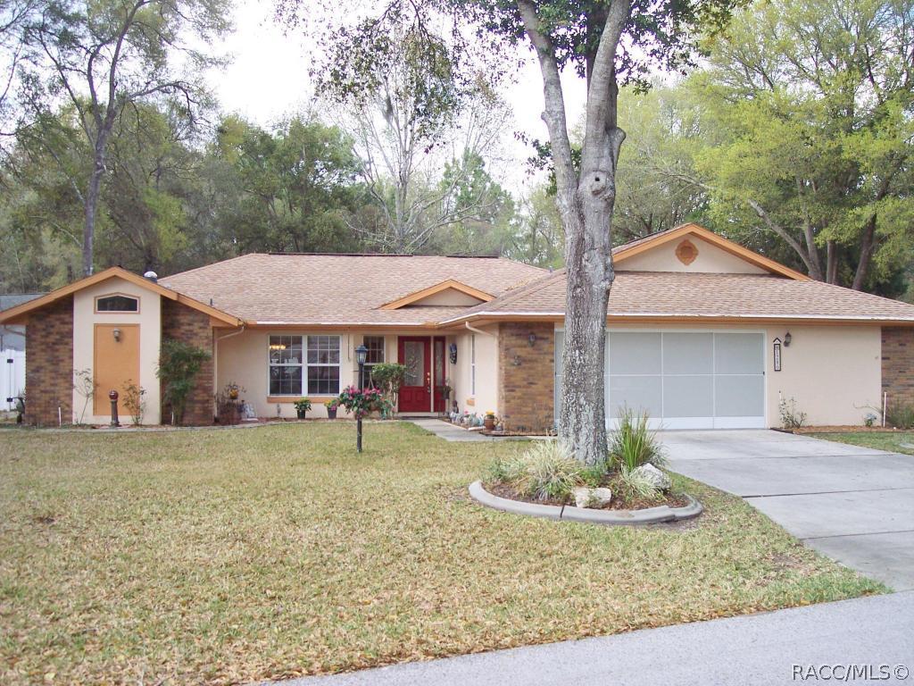 1280 E Silver Thorn Loop, Hernando, FL 34442