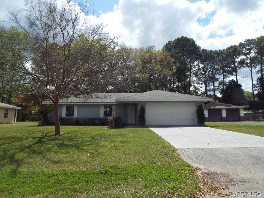 9350 W Milwaukee Ct., Crystal River, FL 34428