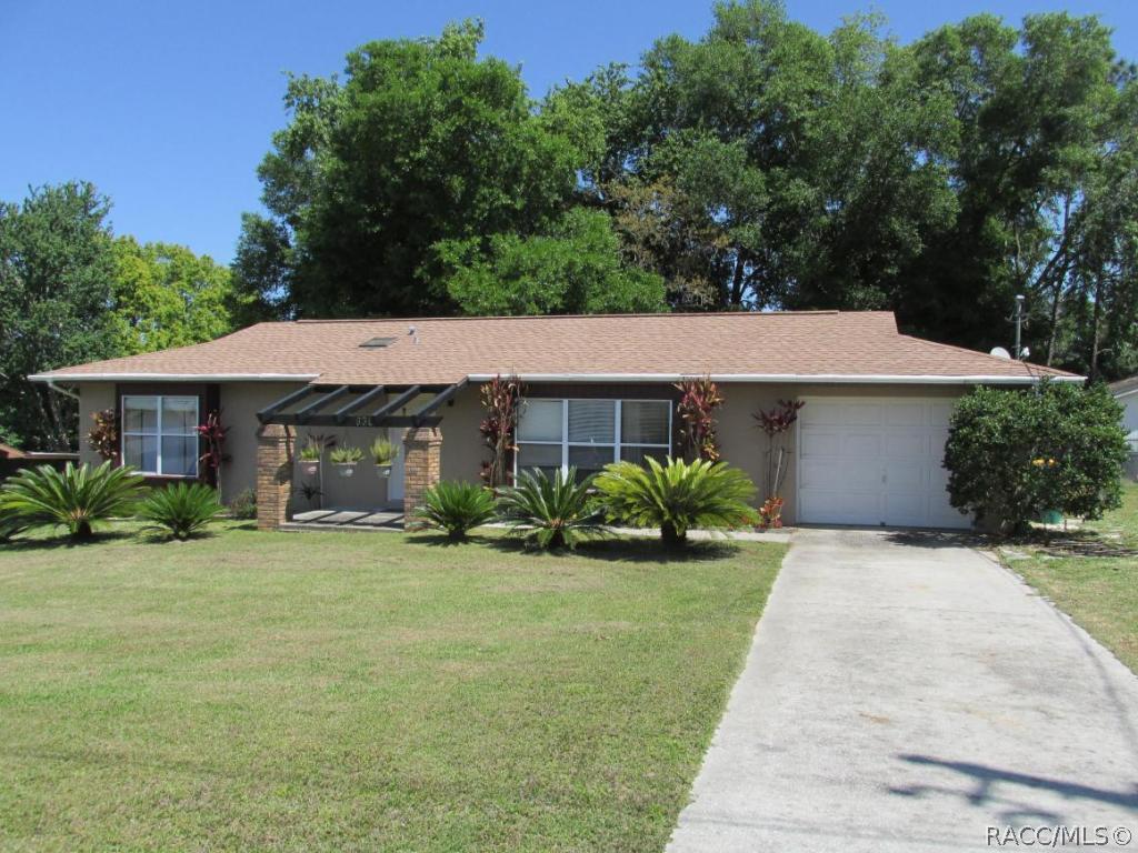 630 Champlain Ave., Inverness, FL 34452