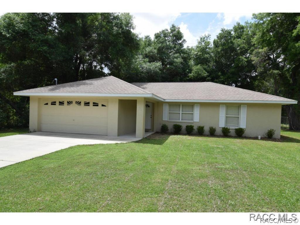122 S Savary Ave., Inverness, FL 34452