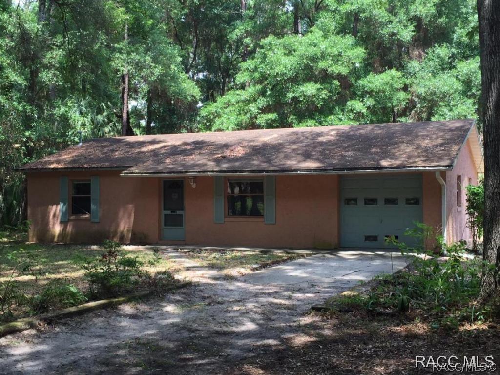 9875 N Orchard St., Crystal River, FL 34428