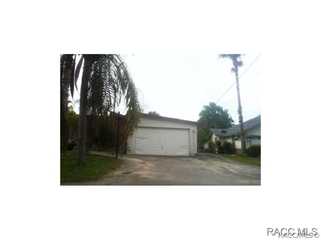 [Address Hidden by Seller], Crystal River, FL 34429