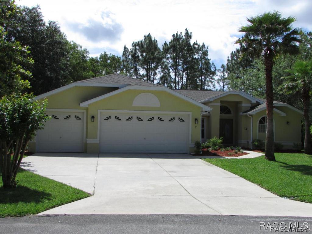 7 Cordia Ct., Homosassa, FL 34446