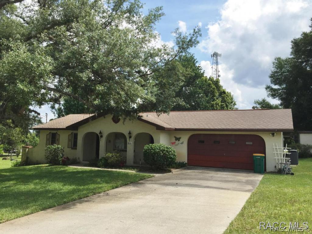 626 Champlain Ave., Inverness, FL 34452
