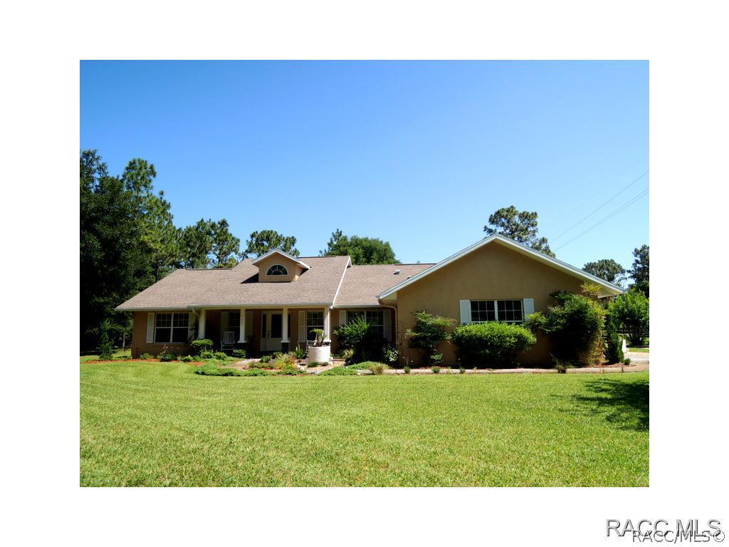 5647 E Avon St., Inverness, FL 34452