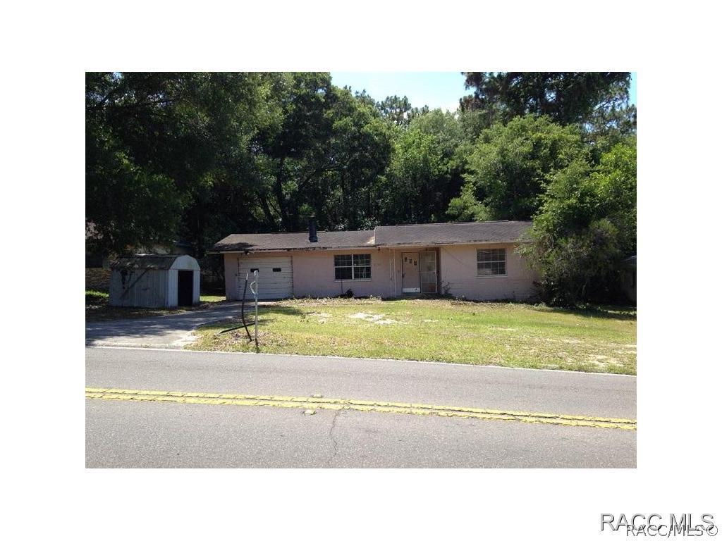 3738 S Apopka, Inverness, FL 34452