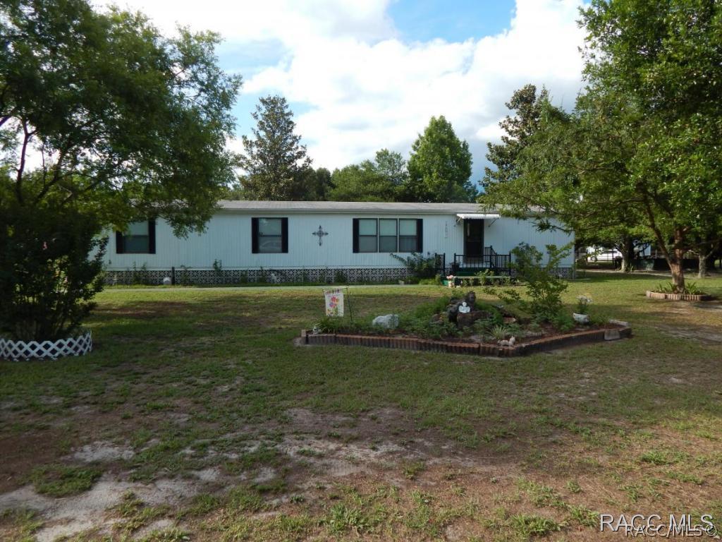 19391 SE 21st Pl., Morriston, FL 32668