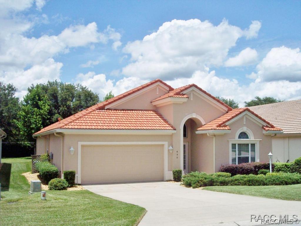 653 W Doerr Path, Hernando, FL 34442