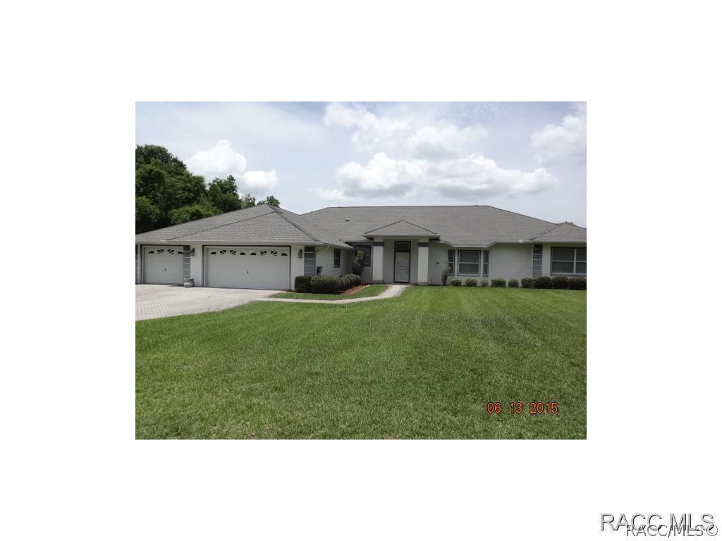 7123 W Avocado St., Crystal River, FL 34429