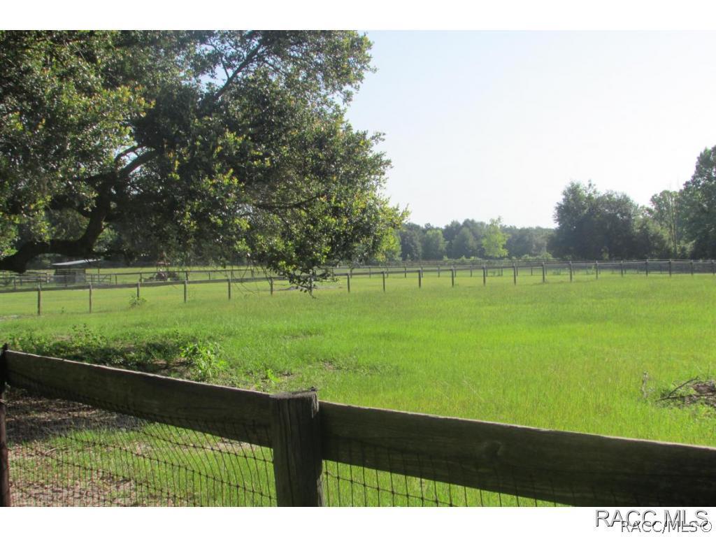 3251 SE 186th Ave., Morriston, FL 32668