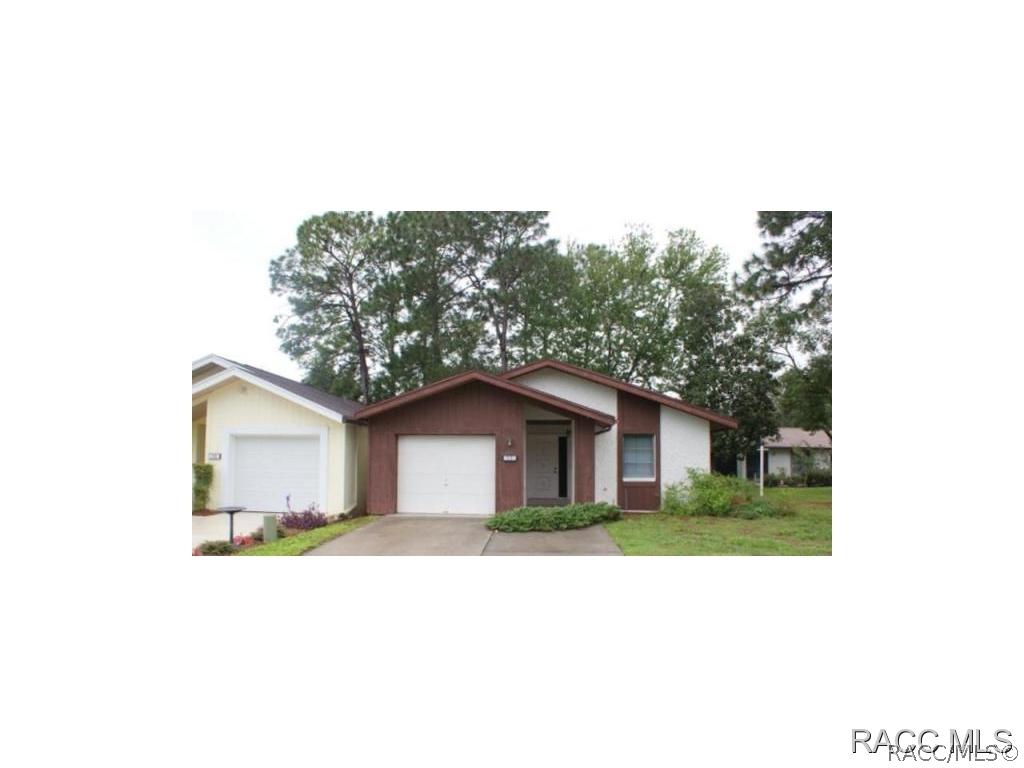 50 Golfview Dr., Homosassa, FL 34446