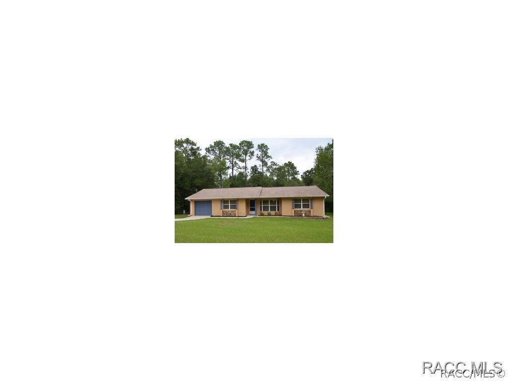 6695 E Glover St., Inverness, FL 34452