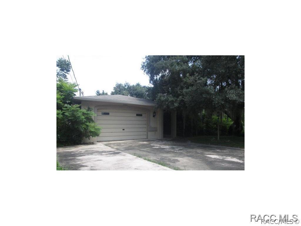 9043 E Aqua Vista Dr., Inverness, FL 34450