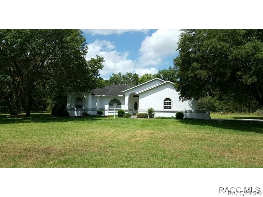 422 N Grandview Ave., Hernando, FL 34442