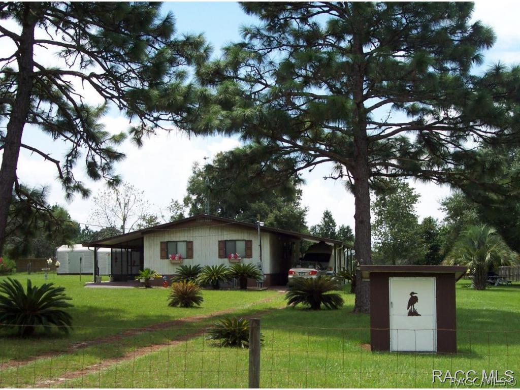 1390 W Jackson Hill Ct., Lecanto, FL 34461