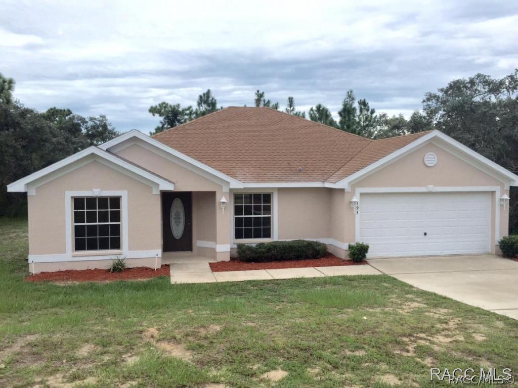 193 Pine St., Homosassa, FL 34446