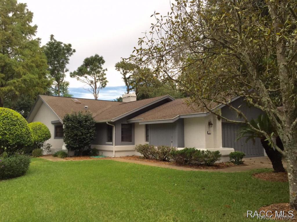 4 S Masters Dr., Homosassa, FL 34446