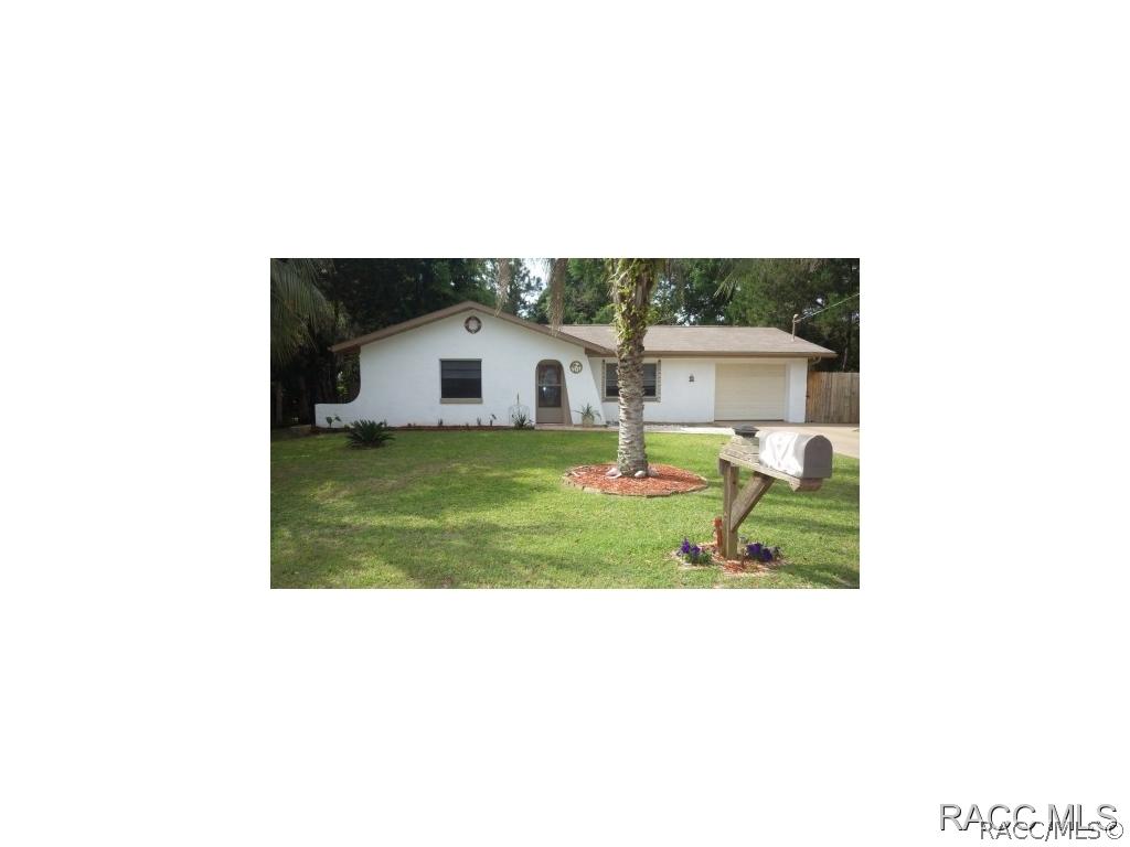 1501 Keats St., Inverness, FL 34450