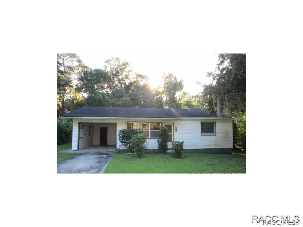 318 Palm Ln., Brooksville, FL 34601