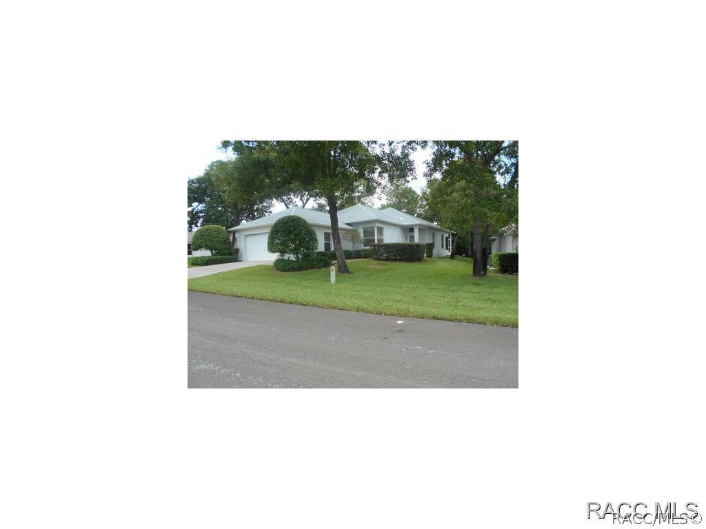 41 W Byrsonima Loop, Homosassa, FL 34446