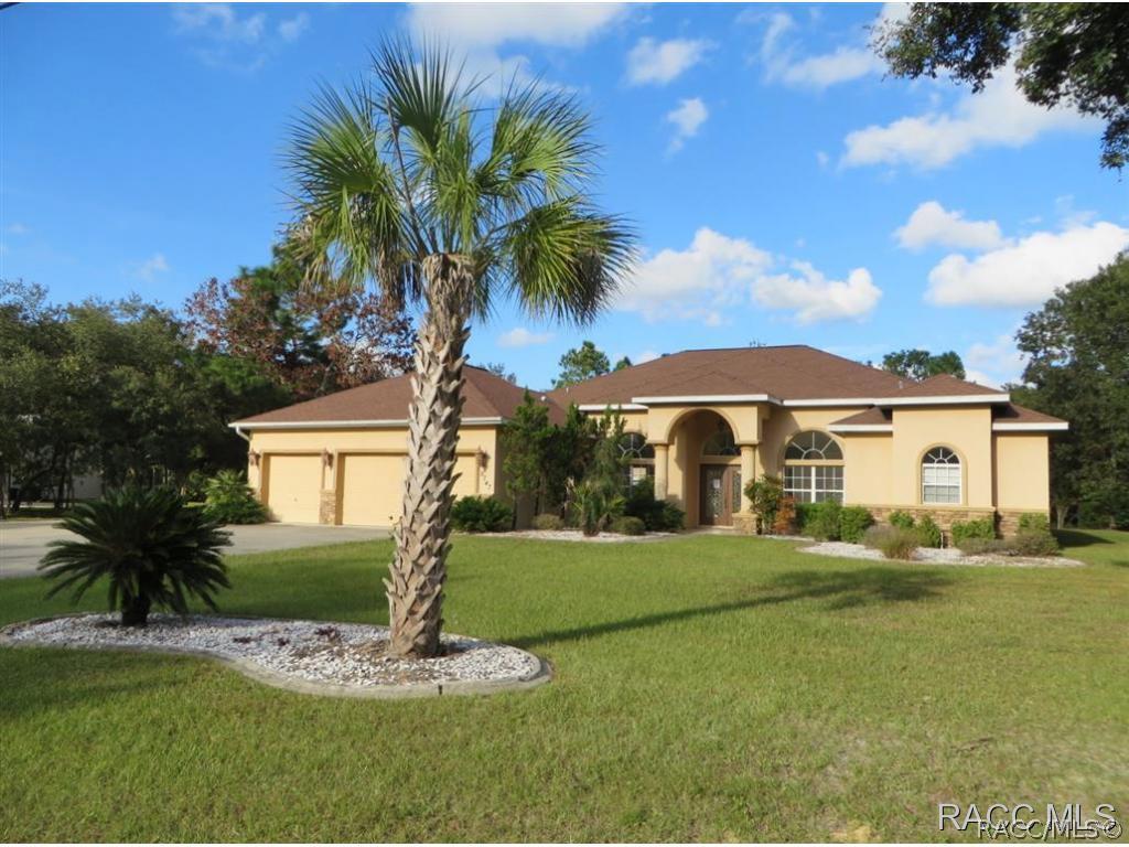 5747 N Pecan Way, Beverly Hills, FL 34465