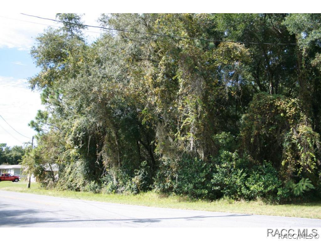 808 E Inverness Blvd., Inverness, FL 34452