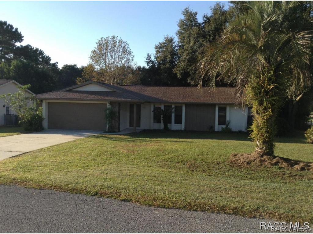 1701 Grove Manor Blvd., Inverness, FL 34452