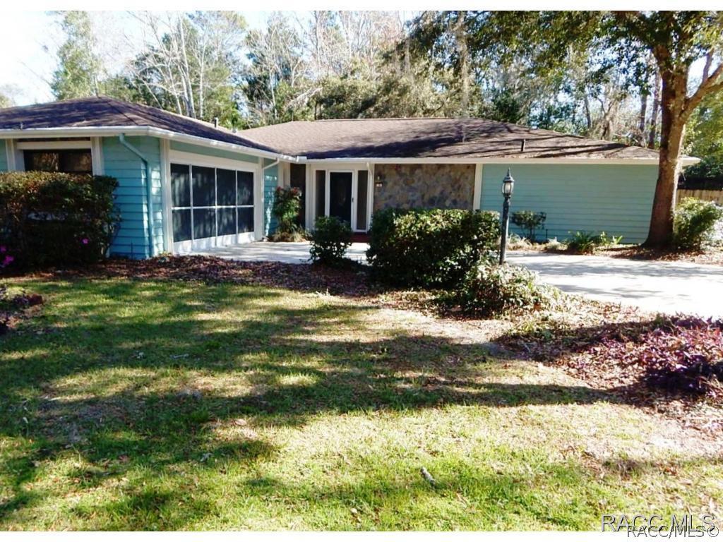 1 Sycamore Ct., Homosassa, FL 34446