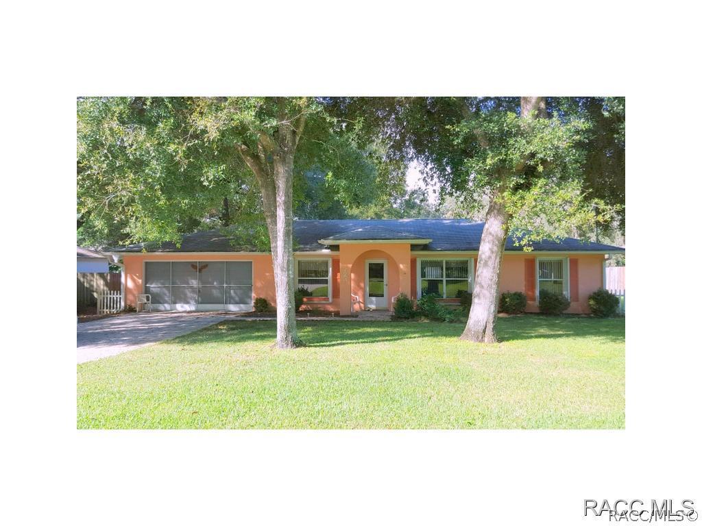 723 Carnegie Dr., Inverness, FL 34450