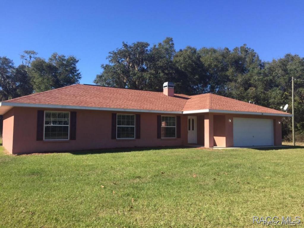 64 Hudson St., Inglis, FL 34449